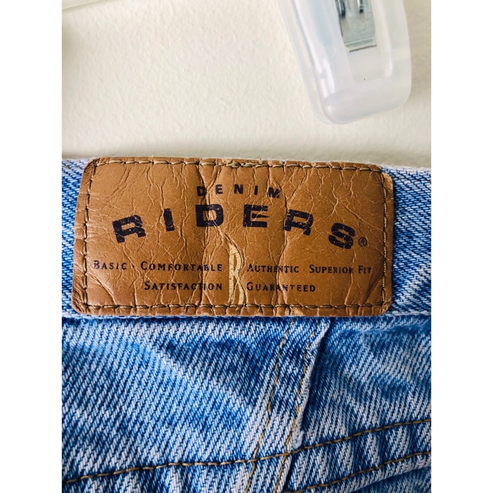 High waist • Cutout Denim *Will post more photos
